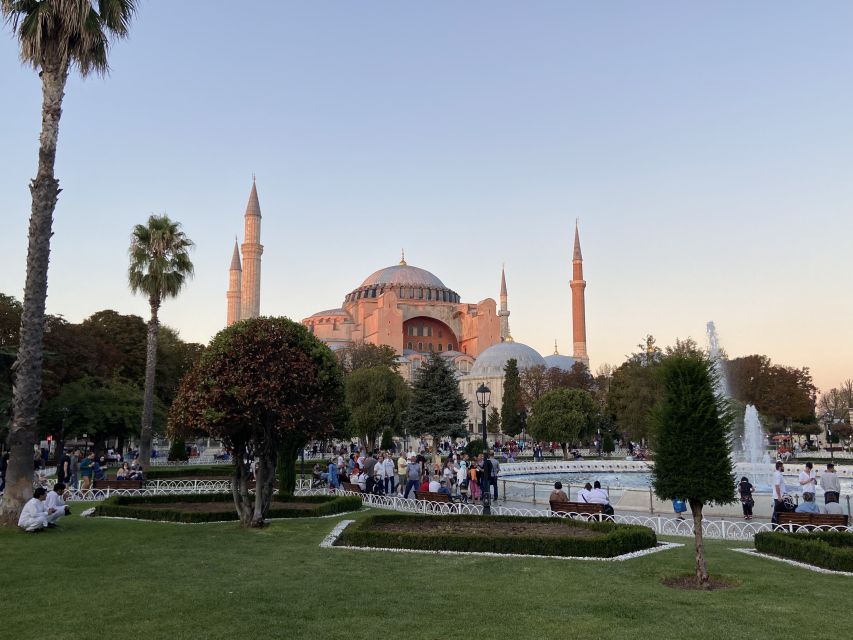 Istanbul: Half-Day Morning Hagia Sophia & Blue Mosque Tour - German Fountain: a quick look with a surprisingly useful payoff