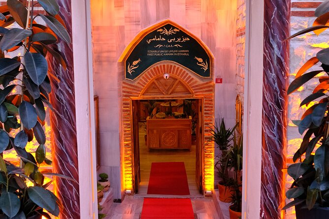Istanbul Hamam experience in Hızırbey Hamamı - Timing and Location: Fit It Between Sightseeing Stops