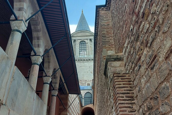 Istanbul Highlights! Blue Mosque, Hagia Sophia, Topkapı and More! - Grand Bazaar: a big-name stop with realistic time limits