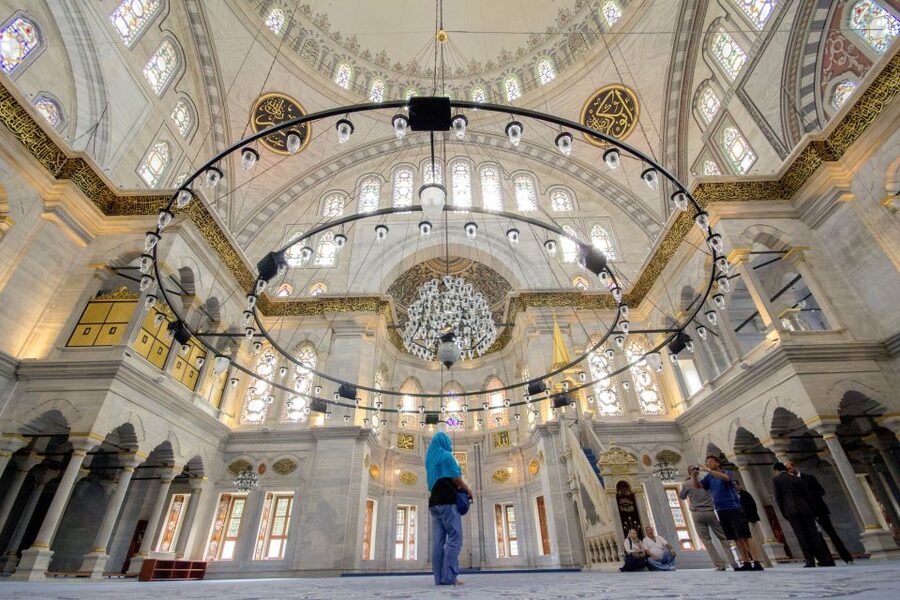 Istanbul Highlights Small-Group Walking Guided Tour - Day-of-week reality: closures that can reshape the tour