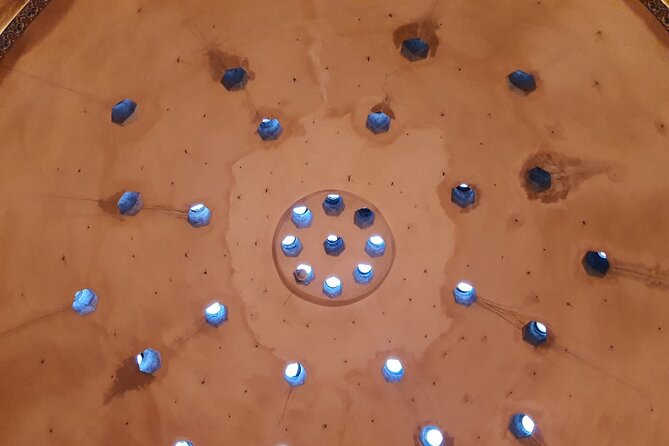 Istanbul : Historical Turkish Bath Experience in Old City - Acemoglu Hamam in Fatih: Why This Old-City Setting Feels Different