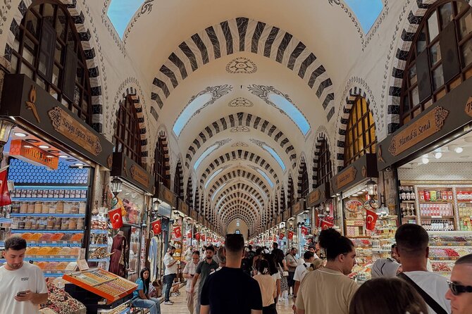 Istanbul Icon Stress Free Skip the Line Guided Old City Tour - Starting at German Fountain and Ending in the Bazaar Maze