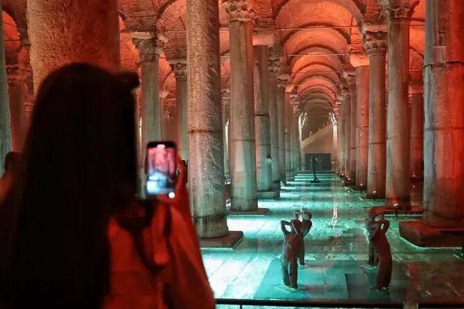 Istanbul Instagram Tour: Famous Spots (Private & All-Inclusive) - Blue Mosque: A Photo Moment Plus a Quick Inside Look
