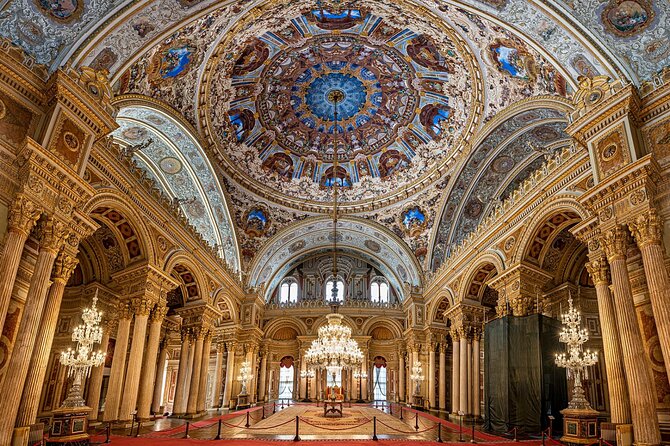 Istanbul Islamic Heritage Tour: Sacred Tombs & Eyup Sultan Mosque - Stop 4: Eyup Sultan Mosque Complex and the Most Time You’ll Spend Anywhere
