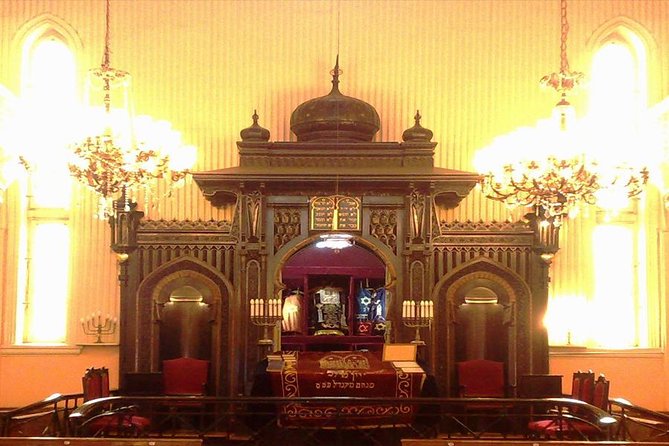 Istanbul Jewish Quarter Walking Tour - Camondo Buildings and Kamondo Stairs: the Ottoman-era family shortcut