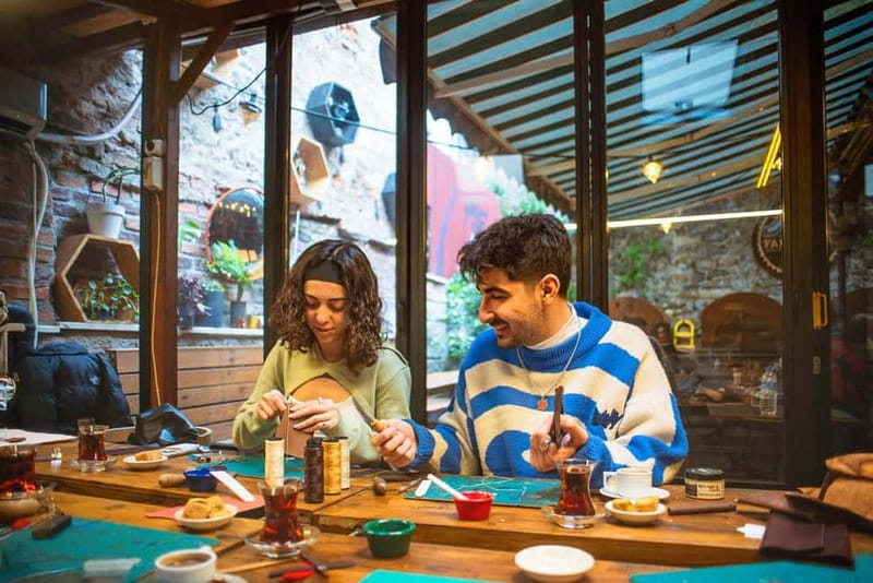 Istanbul: Leather Crafting Workshop with Snacks and Drinks - A souvenir that feels useful, not decorative