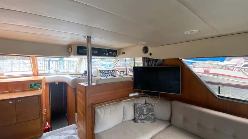 Istanbul: Luxury Yacht on Bosphorus - Should you book this Bosphorus luxury yacht cruise?