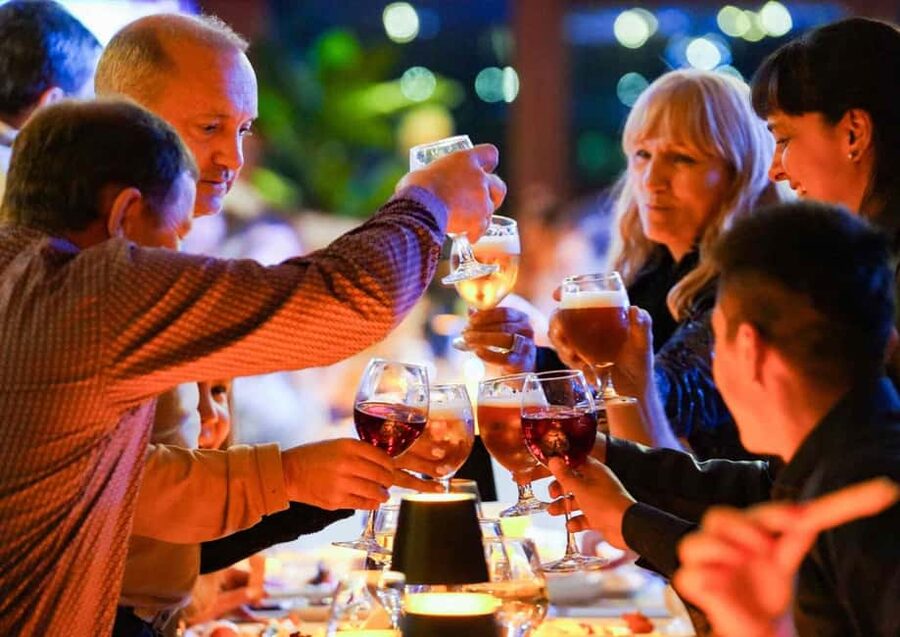 Istanbul: Magic of Bosphorus, Full Meal & Turkish Night Show - Bosphorus Dinner Cruise: Europe-Asia Views in a Single Night