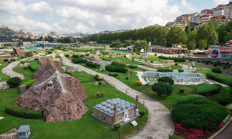 Istanbul: Miniatürk Open-Air Miniature Park Skip-the-Line - Key things that make Miniatürk worth your time