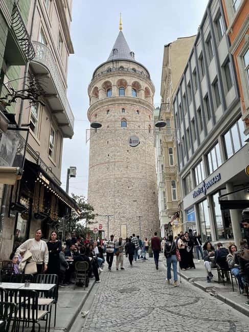 İstanbul Modern Tour - How a 7-Hour Istanbul Modern Tour Covers More Than You Think