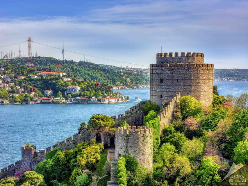 Istanbul: Morning or Sunset Cruise with Guide and Snacks - Kabataş meeting point: easy start, but arrive early
