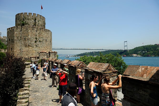 Istanbul Morning Tour: Bosphorus Yacht Cruise with Asia Stop - Who this tour fits best (and who should think twice)