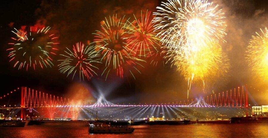 Istanbul: New Year's Eve Bosphorus Cruise Dinner & Party2027 - Champagne at Midnight and the Fireworks Moment