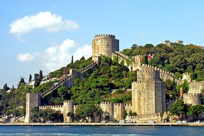 Istanbul Old City And Sunset Bosphorus Cruise Tour - Lunch in Sultanahmet: a full break with real meal value