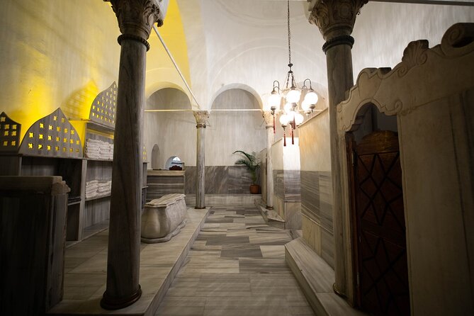 Istanbul Old City: Ottoman Hamam Experience with Foam Massage - Therapist Quality and Comfort: Same-Sex Setup That Helps You Relax