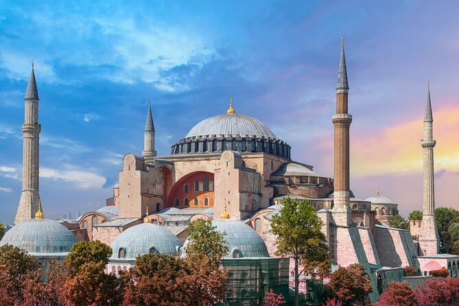 istanbul old city private tour - Hippodrome and the Three Obelisks You Can Still See