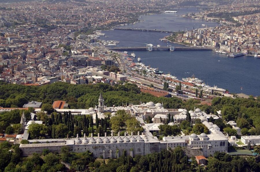 Istanbul Old City to Grand Bazaar Tour - 7 hours in Istanbul’s historic core, with hotel pickup that makes sense