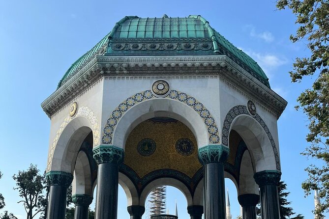 Istanbul Old City Walking Tour with Professional Guide - Blue Mosque: İznik tiles, six minarets, and prayer-time reality