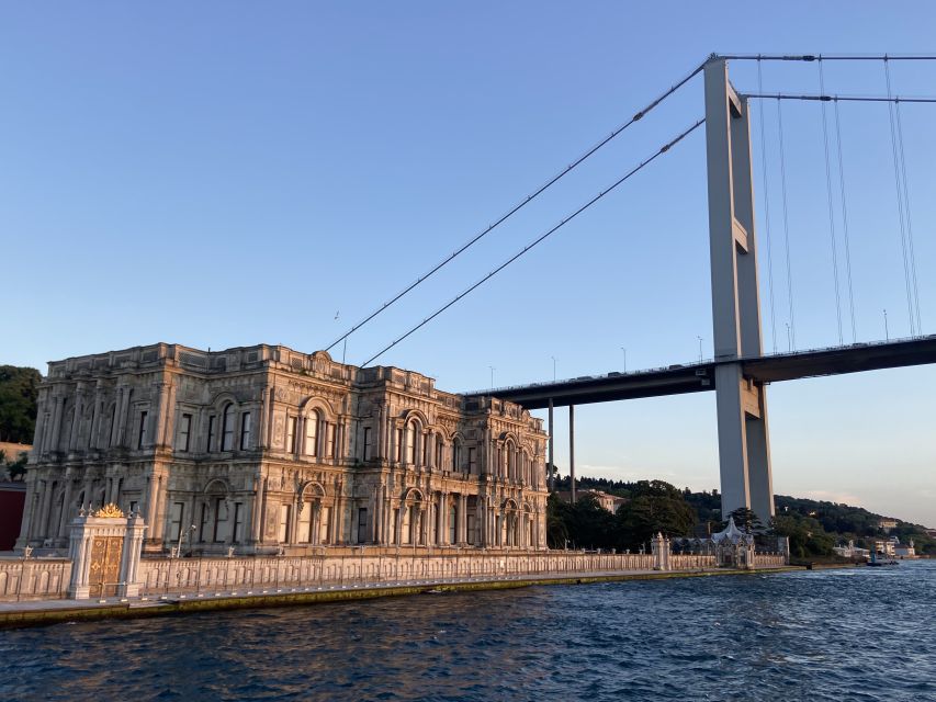 Istanbul: Old Town Highlights Tour & Bosphorus Cruise - Bosphorus cruise: palaces, fortresses, and a note on pacing