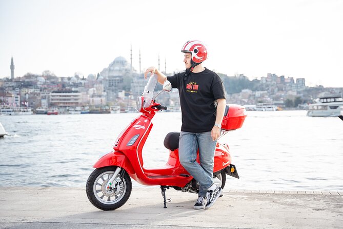 Istanbul Old Town Photoshoot - Stop-by-stop: how the photo goals change at Blue Mosque, Hagia Sophia, and Seven Hills