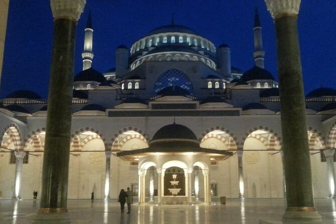 Istanbul Oldcity Discovery Tour - Blue Mosque visit: iconic architecture with guided storytelling
