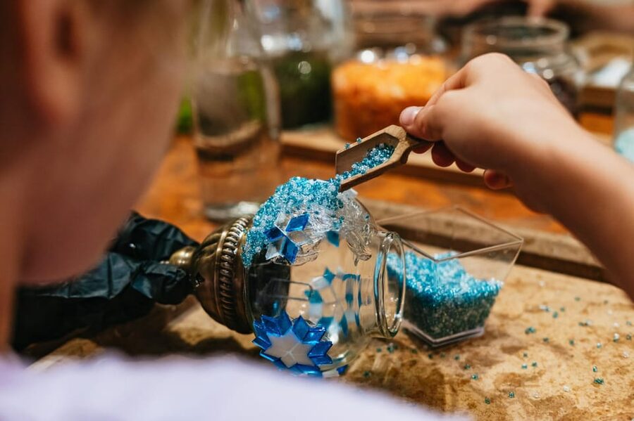Istanbul:Original Turkish Mosaic Lamp Workshop w/ Snacks - Practical tips to make your lamp look good (without stress)