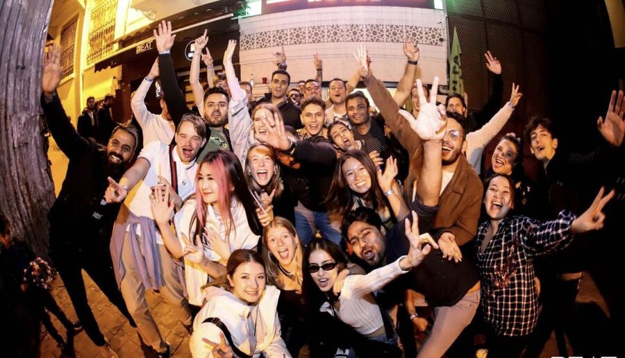 Istanbul: Party Pub Crawl with Party Bus - Two Bars and Two Rooftop Clubs: VIP Skip-the-Line Value