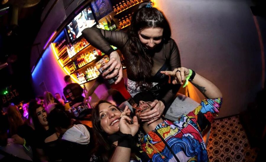 Istanbul: Party Pub Crawl with Party Bus - Photos and Hosts: How the Tour Keeps You Included