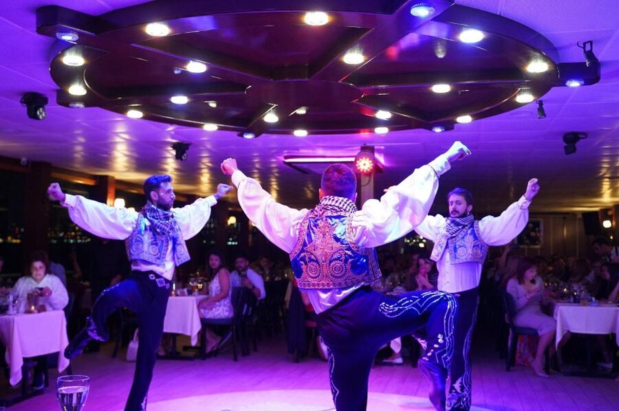 Istanbul: Pasha Istanbul Dinner Cruise - Quick Prep List: What to Bring for a Comfortable Night