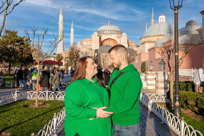 Istanbul Photoshoot Private Tour - Photo delivery: what you can realistically expect after the session