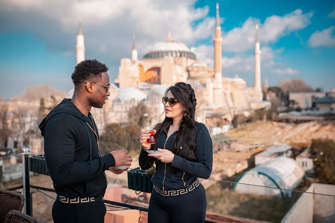 Istanbul Photoshoot Tours - Meeting by the Blue Mosque: Where the Best Backdrops Begin