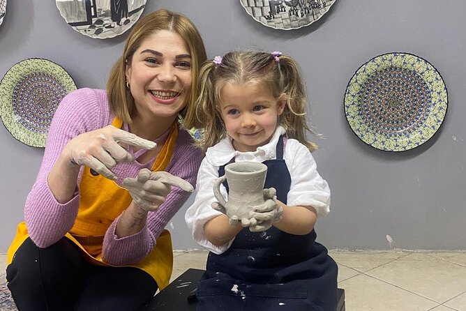 Istanbul Pottery Workshop Class - Group size and instructor attention: better odds than you think