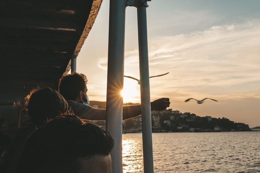Istanbul: Princes' Islands Cruise w/Music, Lunch & Transfer - Kınalıada walking tour: your quick orientation on foot