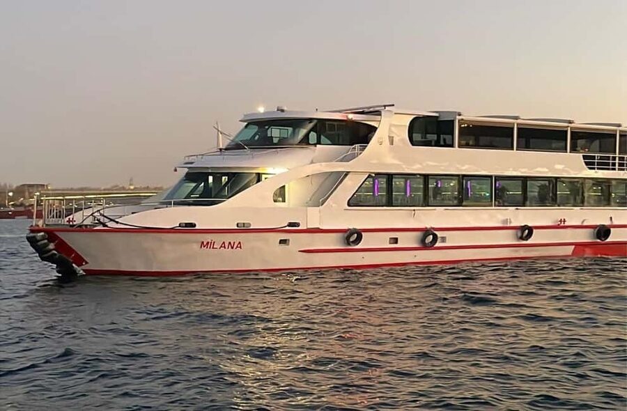 Istanbul Princes Islands Tour by Private Boat Pickup & Lunch - Istanbul views from the water: why the boat part matters