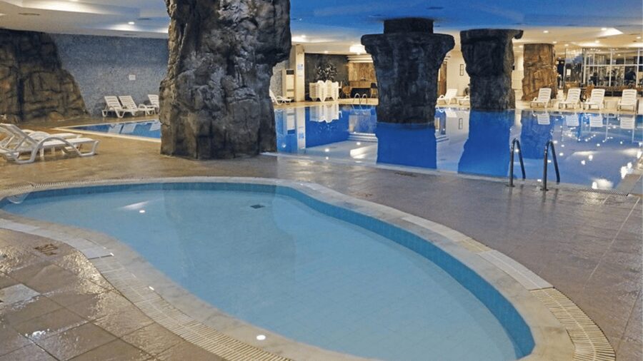 Istanbul: Princess Island Swimming Tour and Aquapark - Should You Book This Princes’ Island Swimming Tour and Aquapark Day?