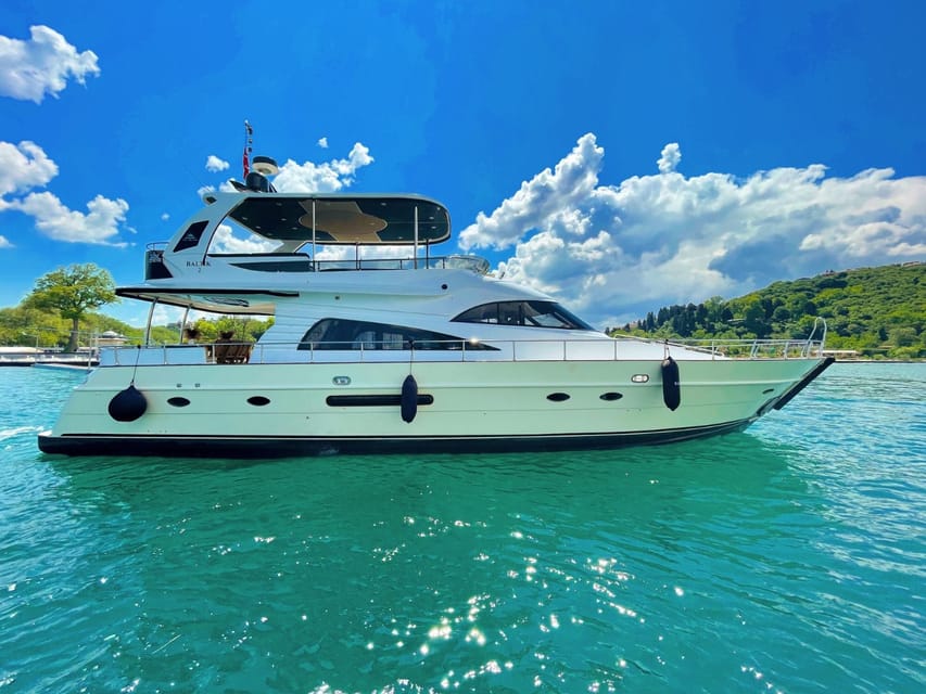 Istanbul: Private Bosphorus Strait Sightseeing Yacht Cruise - What to bring (and what to skip) for a smooth cruise