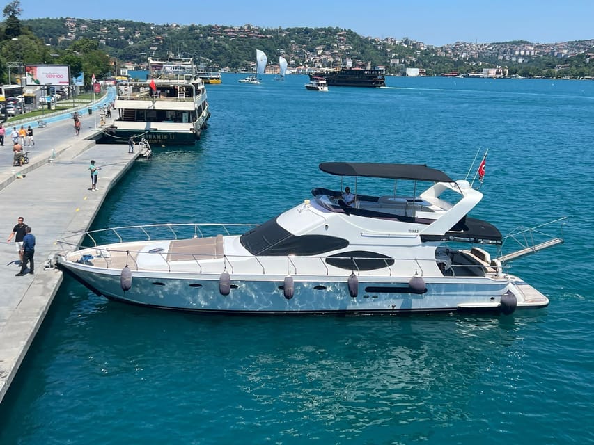 Istanbul: Private Bosphorus Strait Sightseeing Yacht Cruise - Why the Bosphorus from a private yacht beats walking