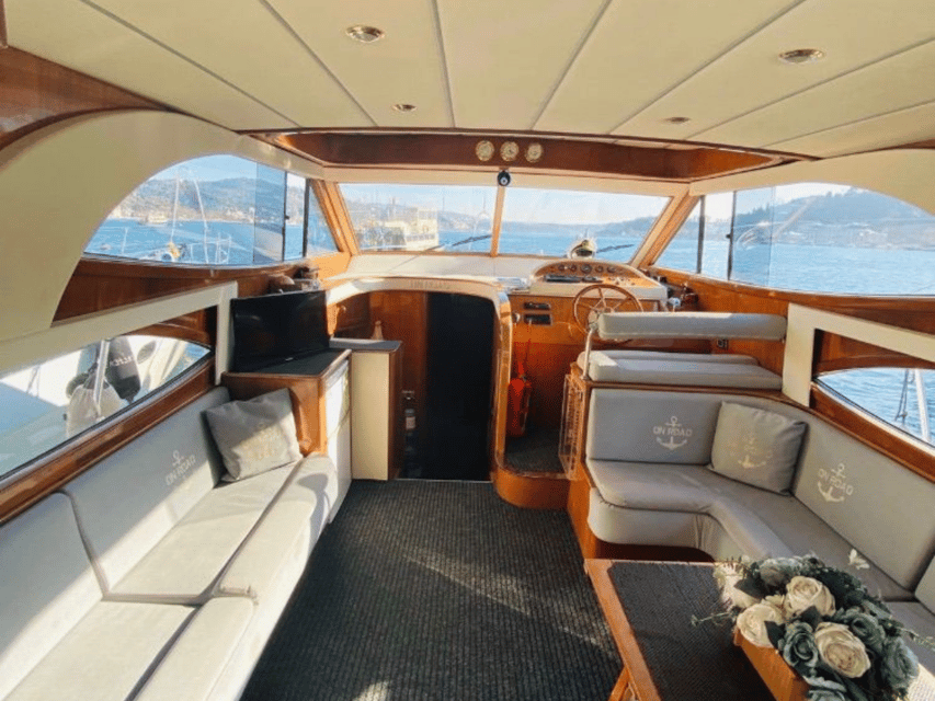 Istanbul: Private Bosphorus Tour On Luxury Yacht - A Small Private Bosphorus Cruise on an 18-Meter Yacht