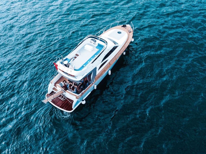 Istanbul: Private Bosphorus Tour On Luxury Yacht - Your 2-Hour Route: Bebek to Bebek, With Photo Stops That Actually Fit the Time
