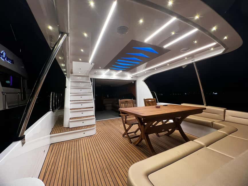 Istanbul: Private Bosphorus Yacht with Tour Guide and Snacks - Snacks, tea/coffee, and those small service touches