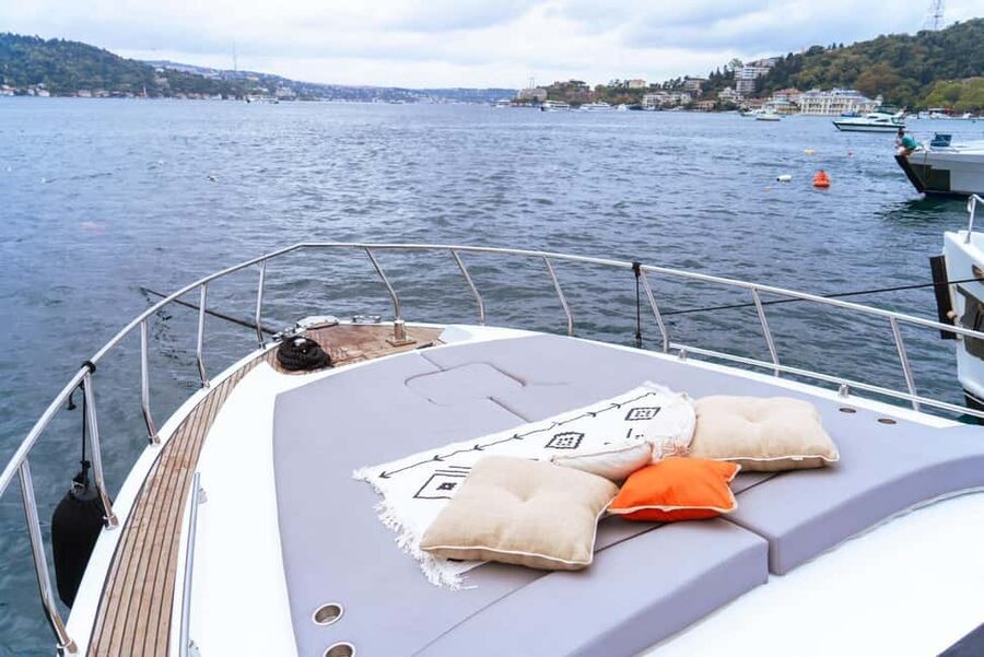 Istanbul: Private Bosphorus Yacht with Tour Guide and Snacks - Getting there: Karaköy meeting point and hotel pickup reality