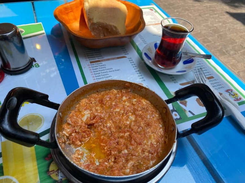 Istanbul: Private Food and City Tour with a Local Host - Süleymaniye Mosque, Fatih Snacks, and the Desserts You’ll Think About Later