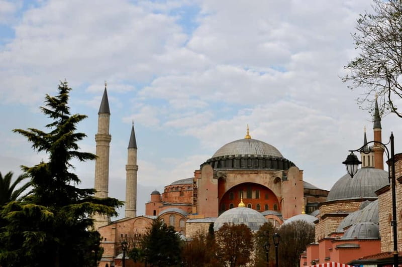 Istanbul Private Full-Day Tour With Transportation - Key things that make this tour worth your attention