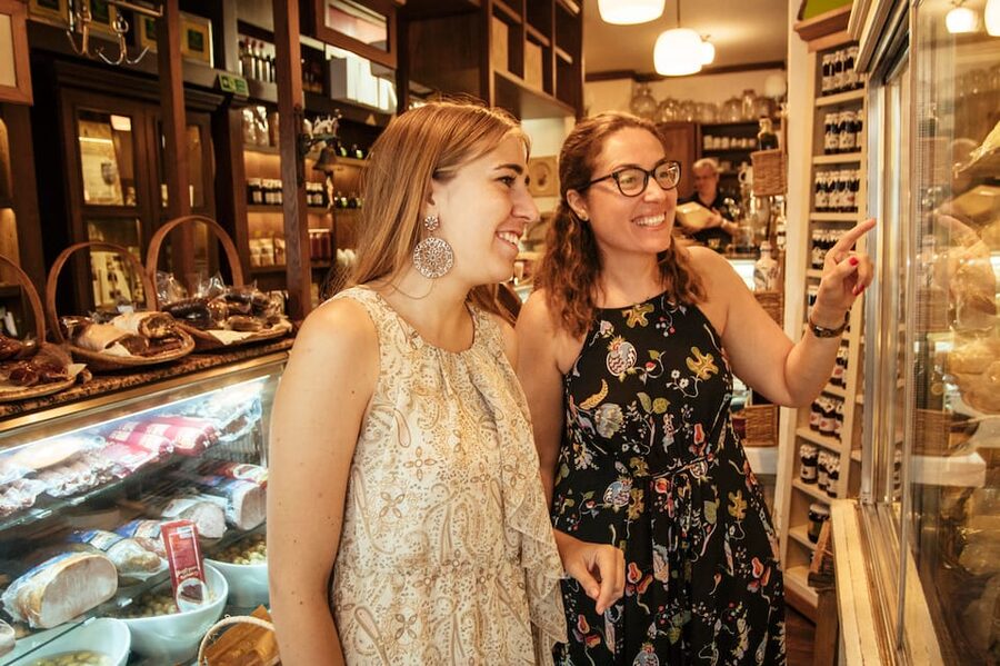 Istanbul: Private Guided Food Tour with 10 Tastings - How the City Highlight Stops Make the Food Taste Smarter
