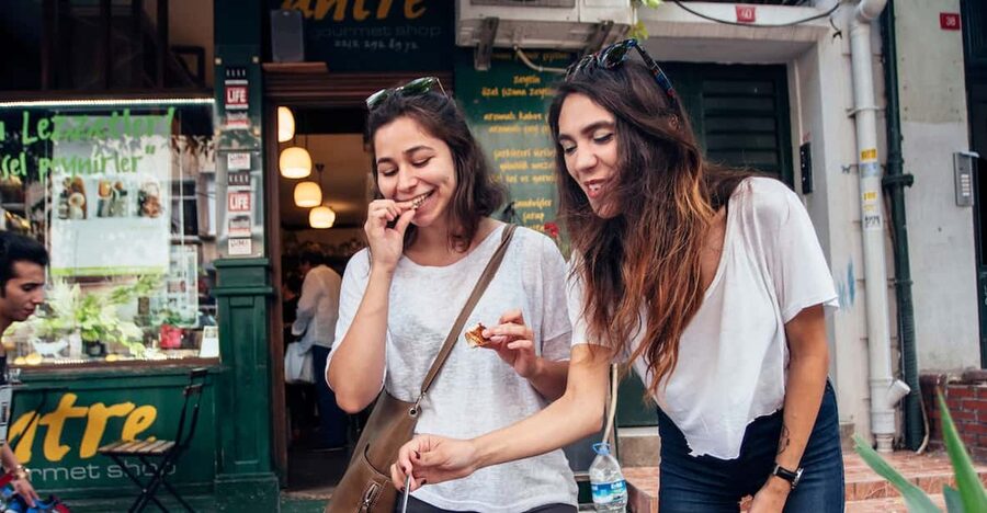 Istanbul: Private Guided Food Tour with 10 Tastings - Price, Carbon-Neutral Value, and Avoiding the Tourist Loop