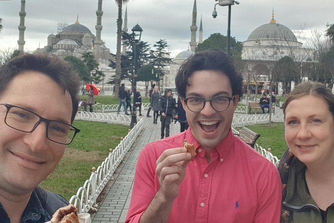 Istanbul Private Guided Tour for Layover Flight. Transfer incl. - Airport pickup that tries to protect your time
