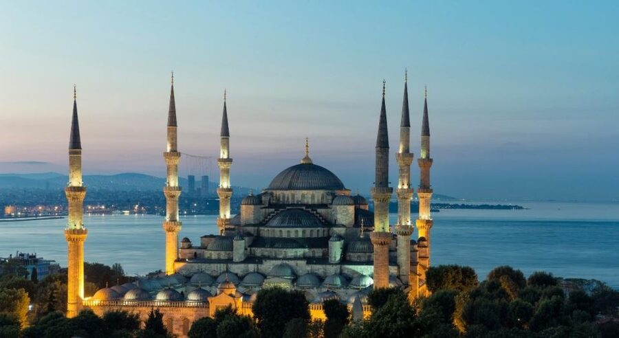 Istanbul: Private Guided Walking Tour - Why this 7-hour Old City walk feels efficient