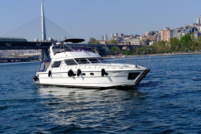 Istanbul Private Luxury Yacht on Bosphorus - Key highlights