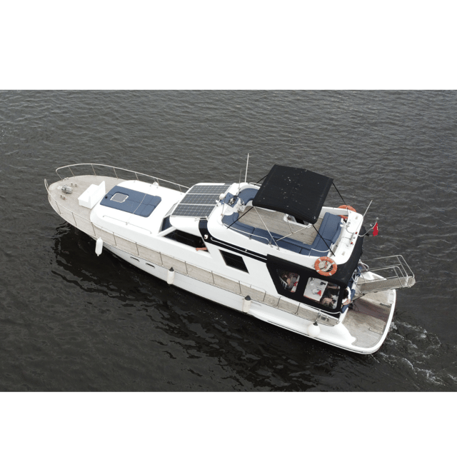 İstanbul:Private Luxury Yacht on Bosphorus 14 Meter(46 feet) - Weather, availability, and the reality of sailing