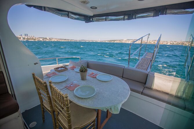 Istanbul Private Luxury Yacht on Bosphorus 14 mt 46feet - Çırağan Palace and the Ortaköy Mosque: Romantic Waterline Icons
